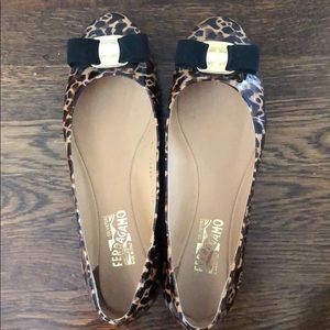 Leopard patent Ferragamo flats